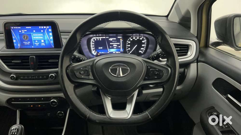 Tata Altroz Xz, 2020, Petrol