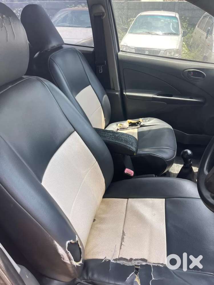 Toyota Etios Xclusive Petrol, 2013, Petrol