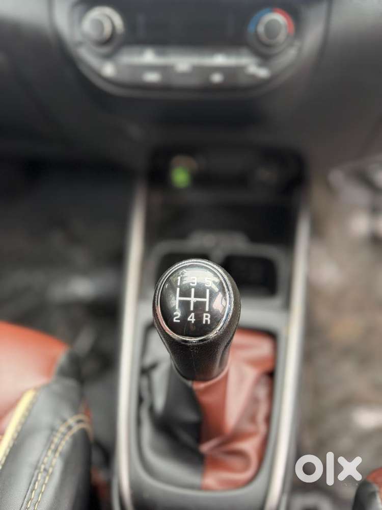 Maruti Suzuki Xl6 Zeta, 2019, Petrol