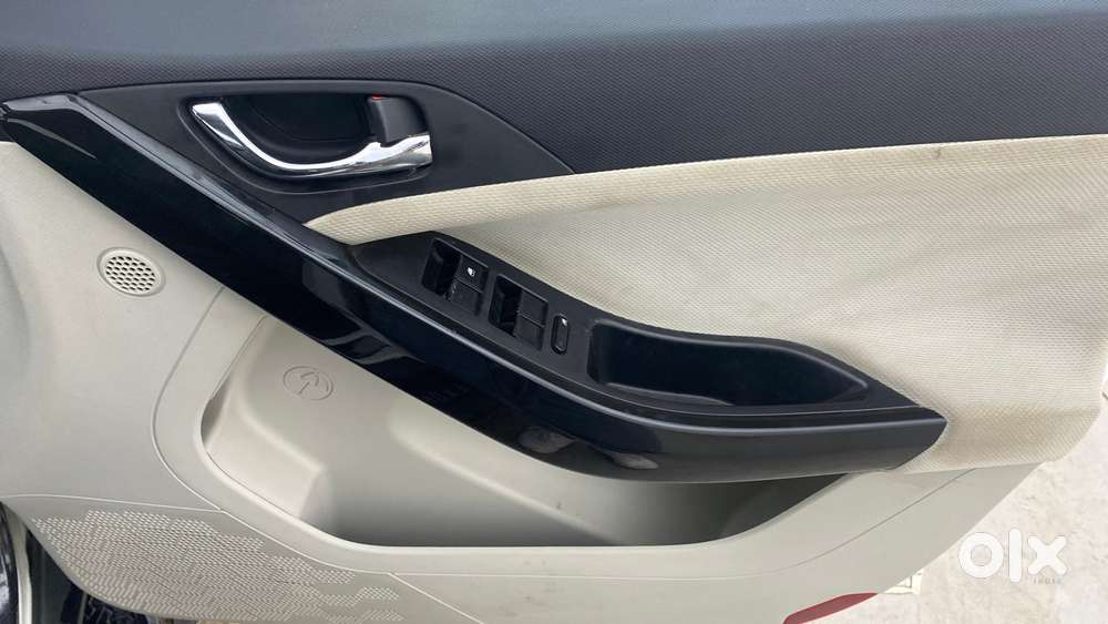 Tata Nexon 1.2 Revotron Xz Plus, 2022, Petrol