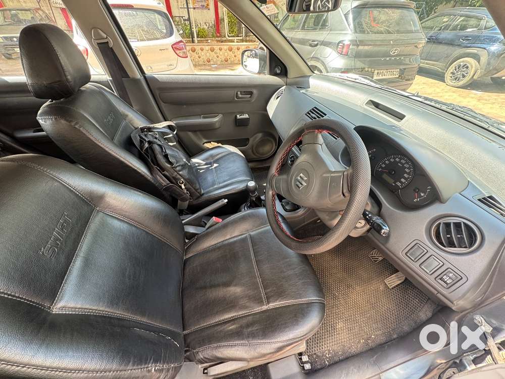 Maruti Suzuki Swift 2011 Petrol Well Maintained