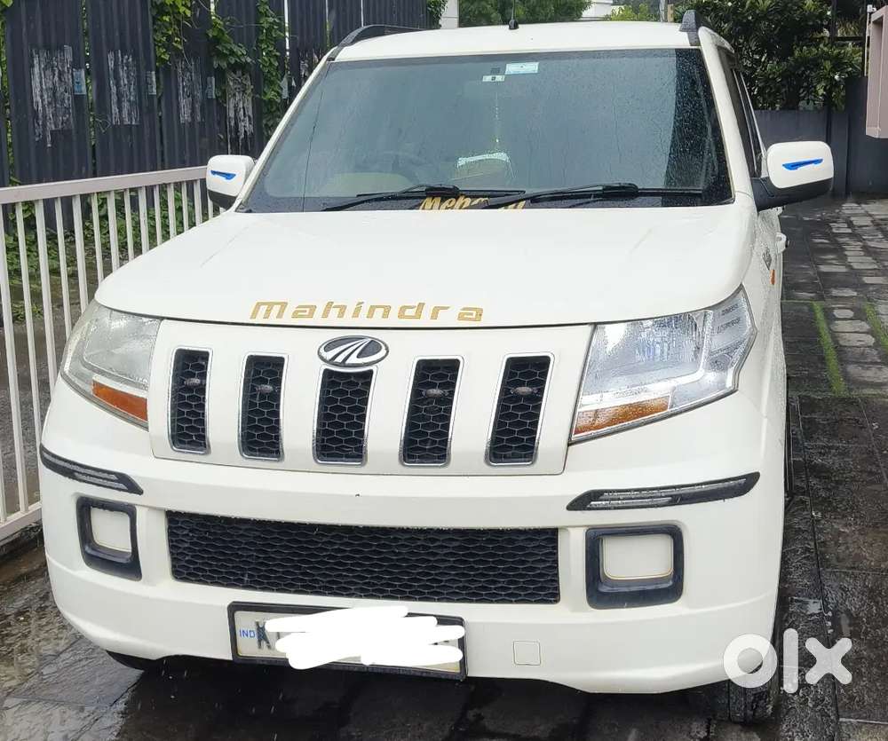 Mahindra Tuv 300 2016