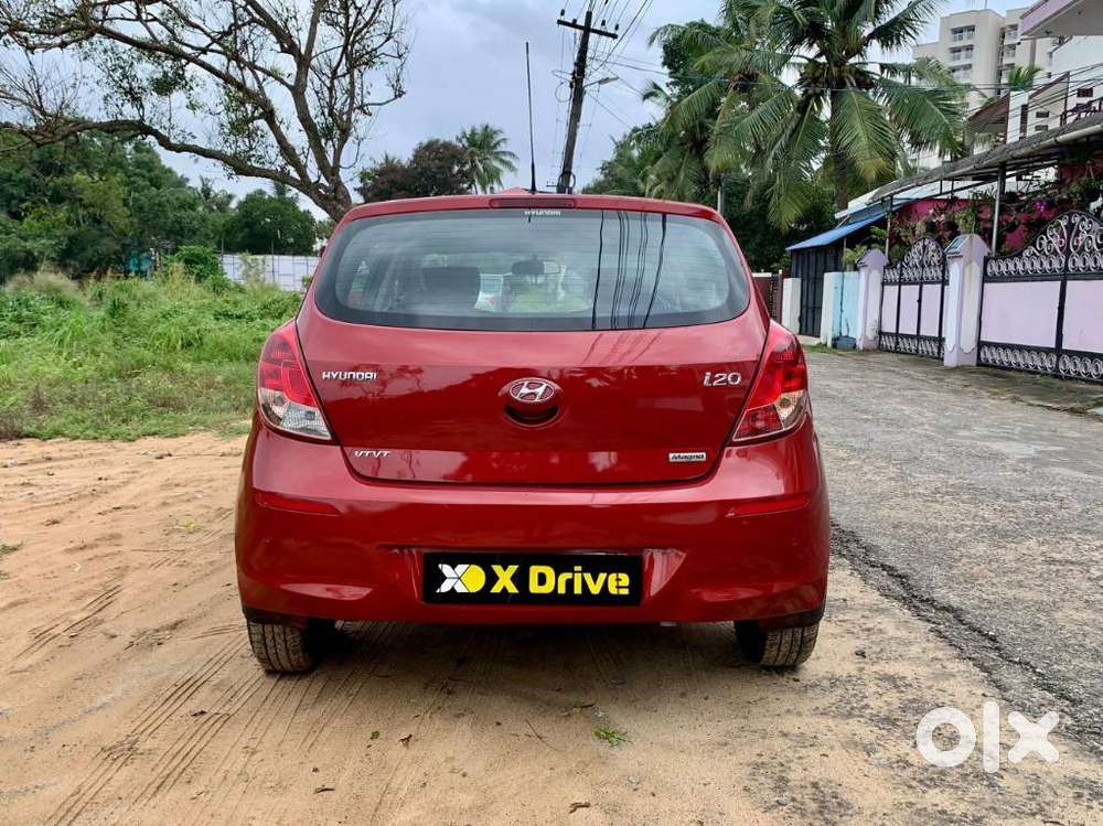 Hyundai I20 Magna, 2013, Petrol
