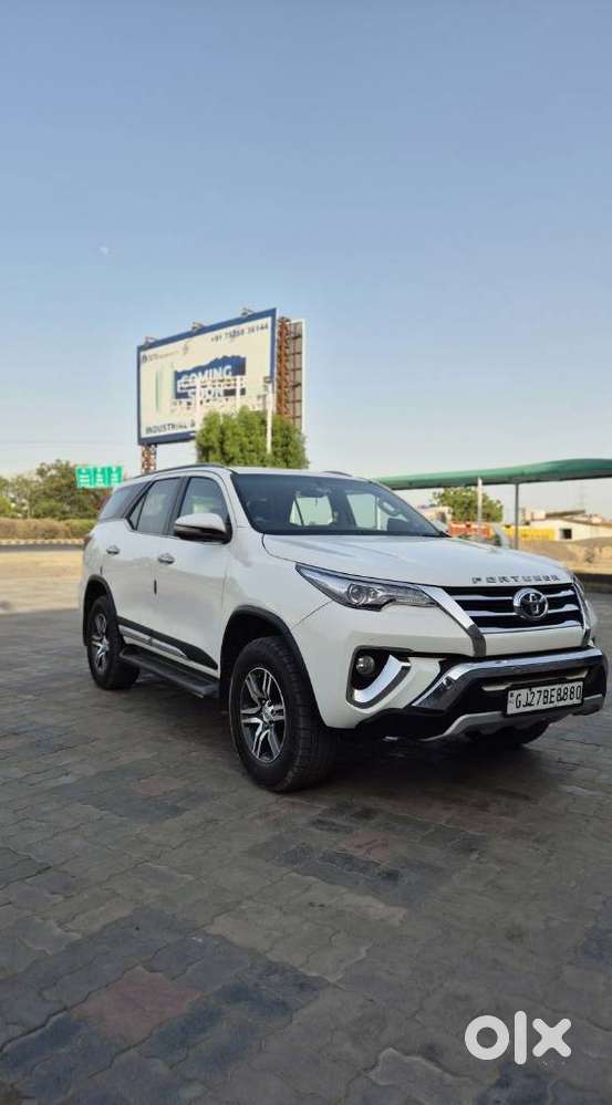Toyota Fortuner 4x2 At 2.8 Diesel, 2017, Diesel