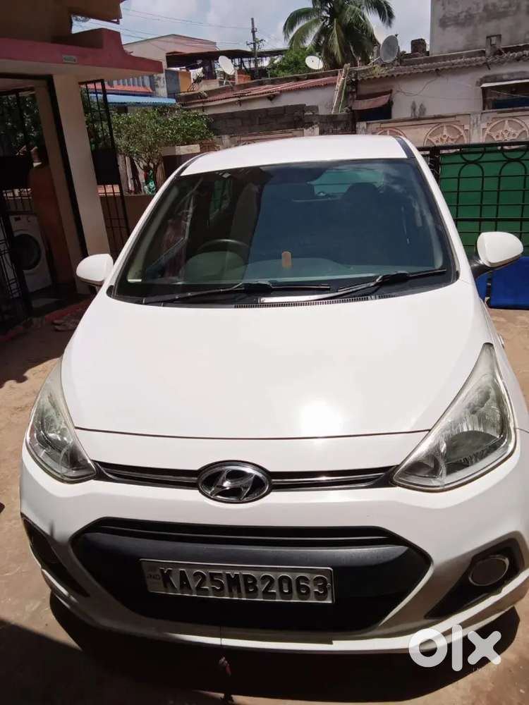Hyundai Grand I10 2016 Top Model