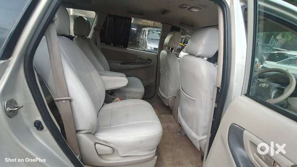 Toyota Innova 2.5 Gx (diesel) 7 Seater Bs Iv, 2012, Diesel