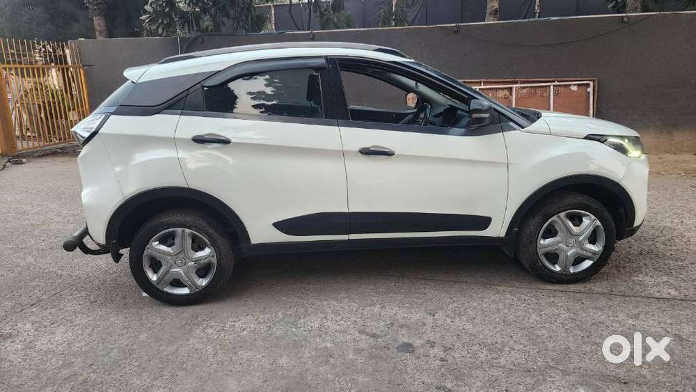 Tata Nexon 1.5 Revotorq Xm, 2020, Petrol