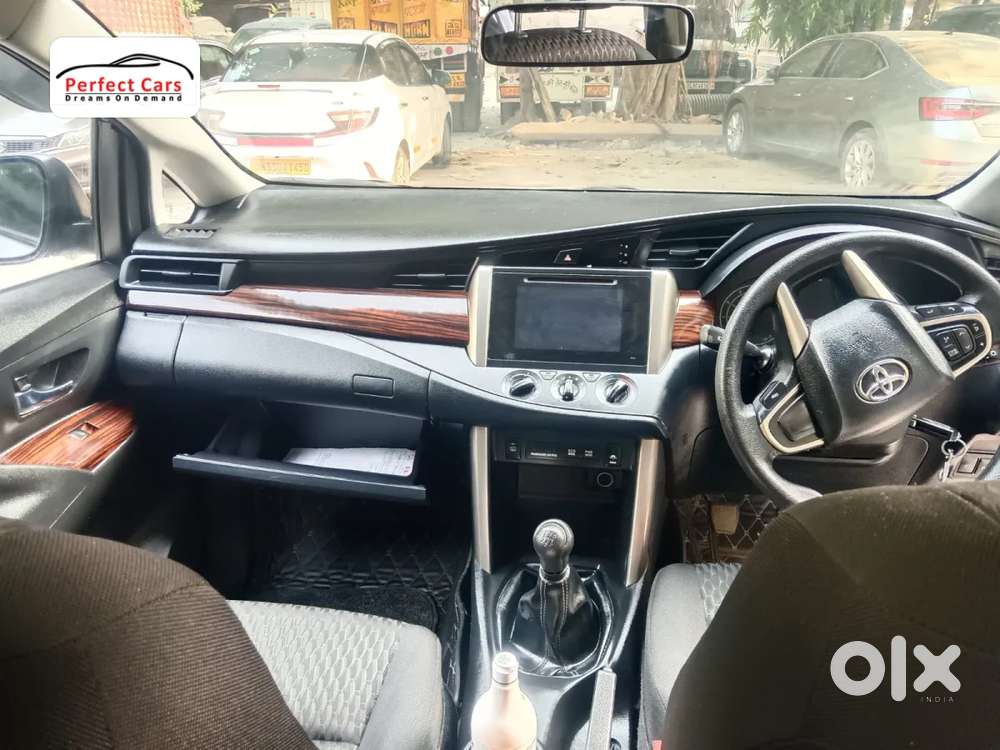 Toyota Innova Crysta [2020-ongoing] 2.7 Gx Mt 7 Str, 2019, Petrol