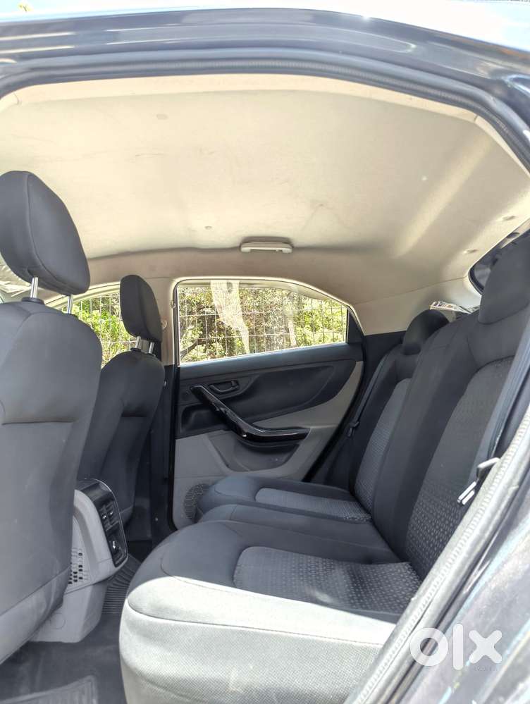 Tata Nexon 1.5 Revotorq Xt, 2018, Diesel