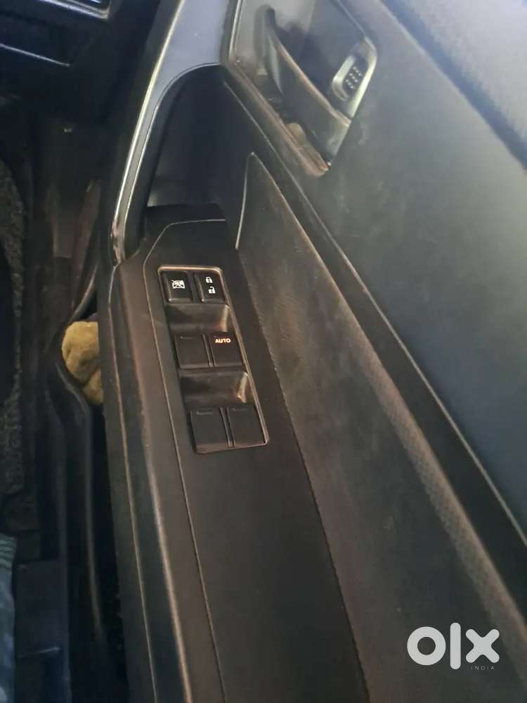 Maruti Suzuki Brezza Lxi 2021