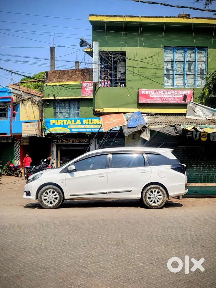 Honda Mobilio. New Battery.and 3 New Tires.and . All Paper