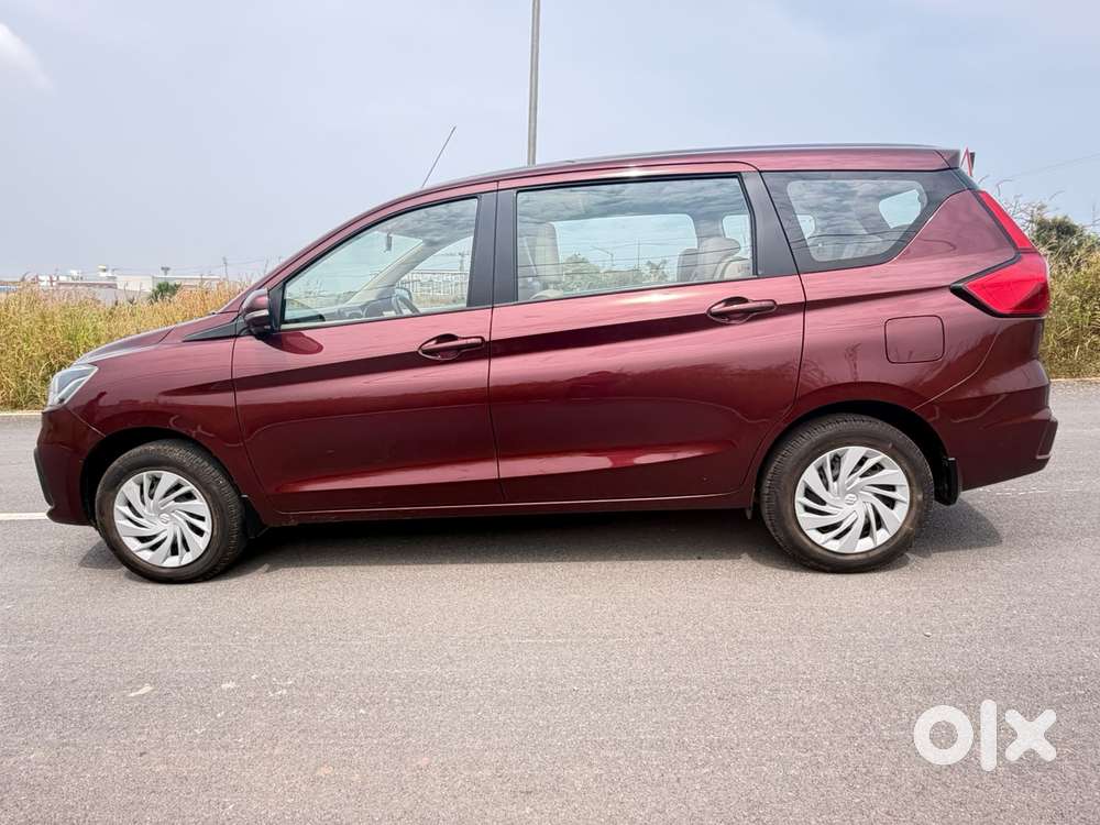 Maruti Suzuki Ertiga Vxi, 2023, Petrol
