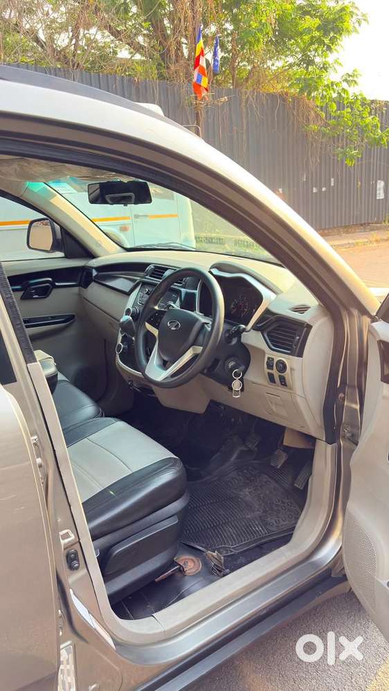 Mahindra Kuv 100 2016-2017 Mfalcon G80 K8, 2016, Petrol