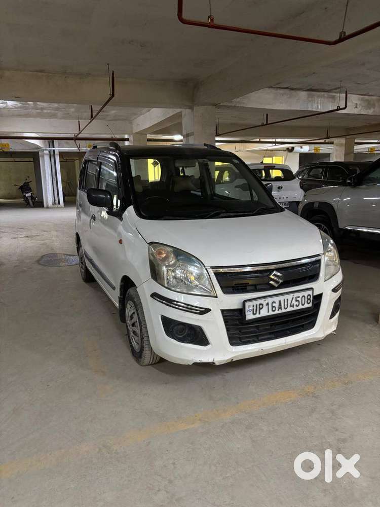 गुड कंडीशन कोई कमी नहीं है अर्जेंट बेचनी है उसे पैसे की जरूरत