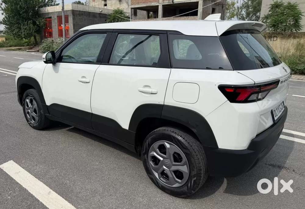 Maruti Suzuki Brezza Vxi At, 2024, Petrol