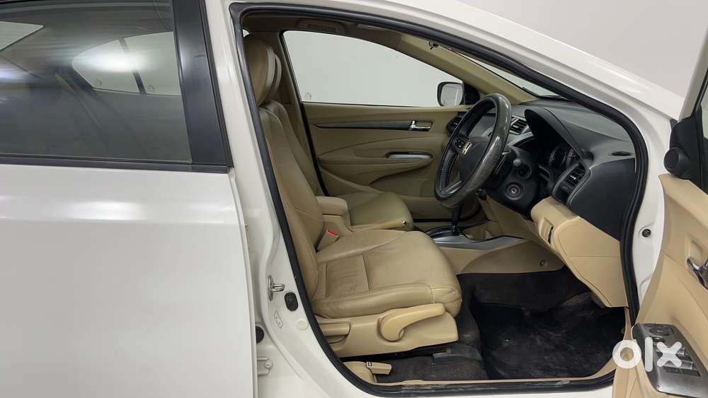 Honda City 1.5 V At Sunroof, 2013, Petrol