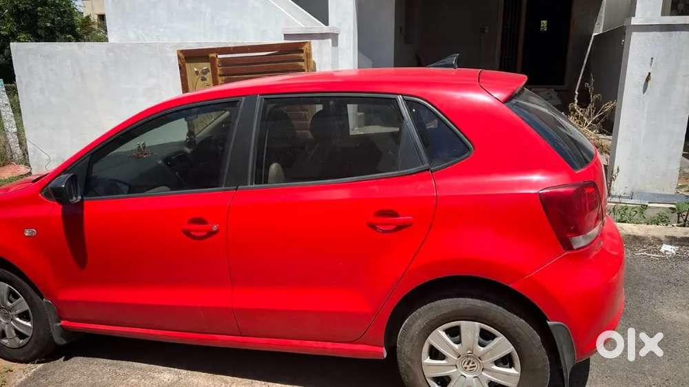 Volkswagen Polo Breeze 2010