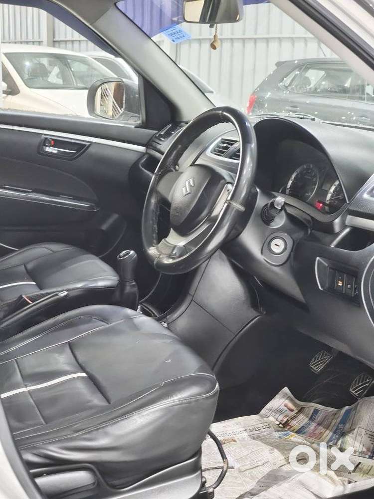 Maruti Suzuki Swift Vxi 1.2 Abs Bs-iv, 2011, Petrol