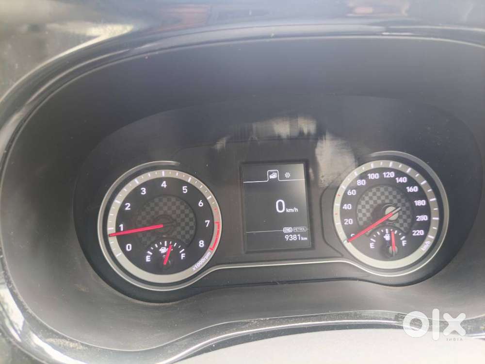 Hyundai Aura E Petrol+cng