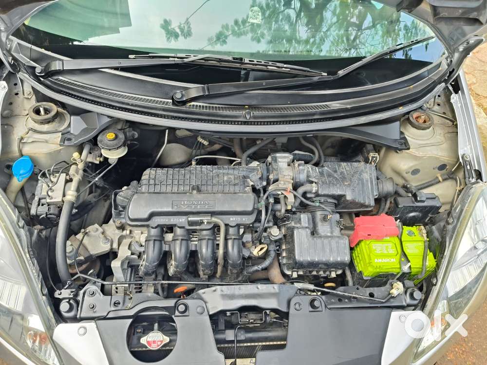 Honda Brio V Automatic, 2012, Petrol