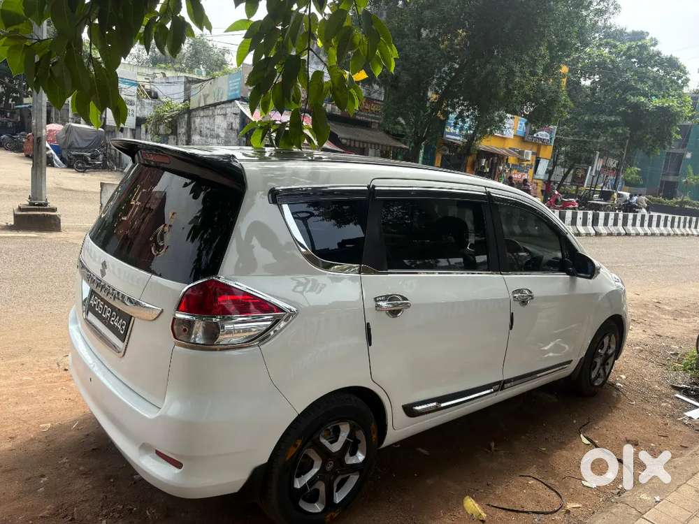 Maruti Suzuki Ertiga 2017