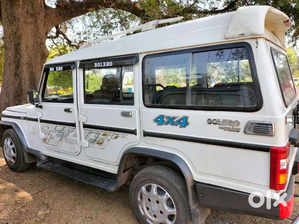 Mahindra Bolero 2012