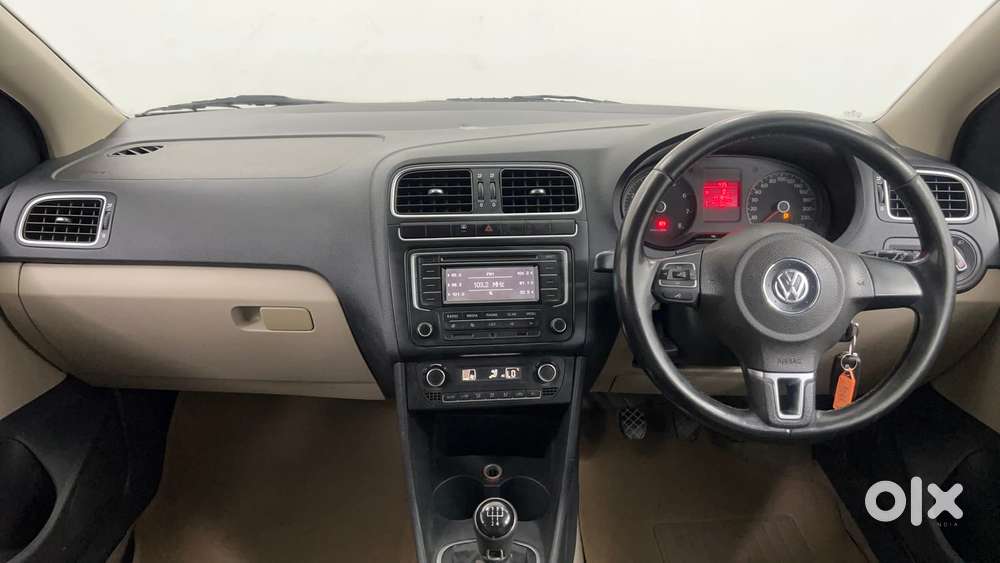 Volkswagen Polo Petrol Highline 1.2l, 2013, Petrol