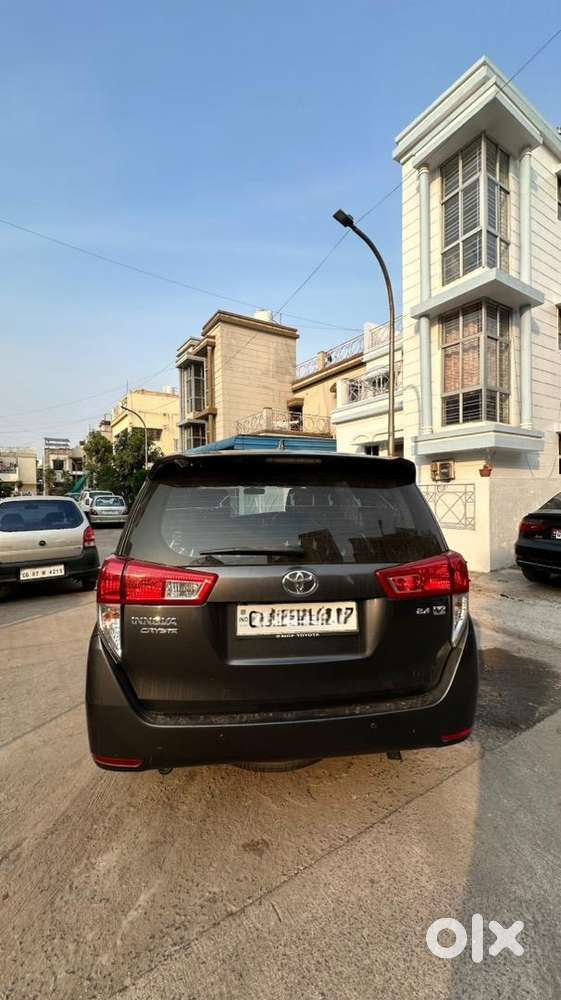 Toyota Innova Crysta 2019 Diesel Well Maintained