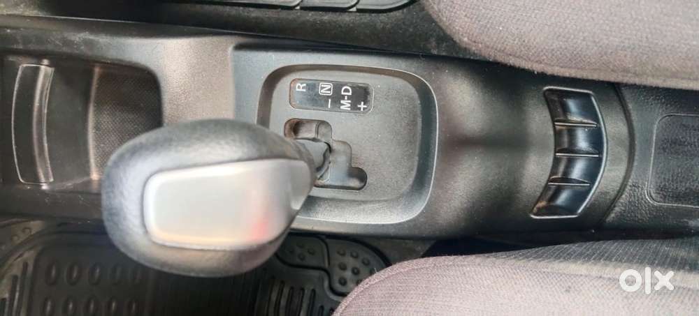 Maruti Suzuki Wagon R Vxi Amt1.2, 2017, Petrol