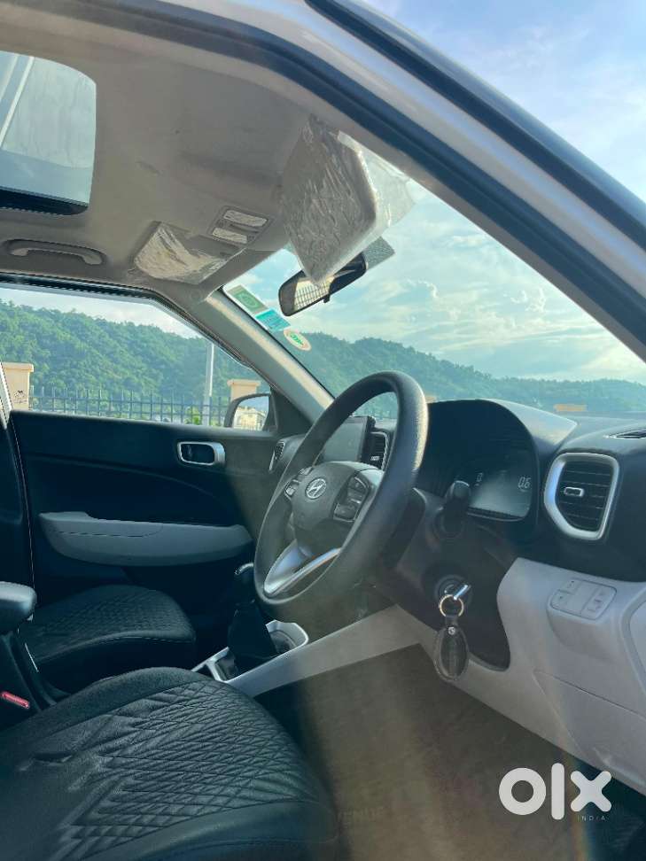 Hyundai Venue 1.2 S (o), 2025, Petrol