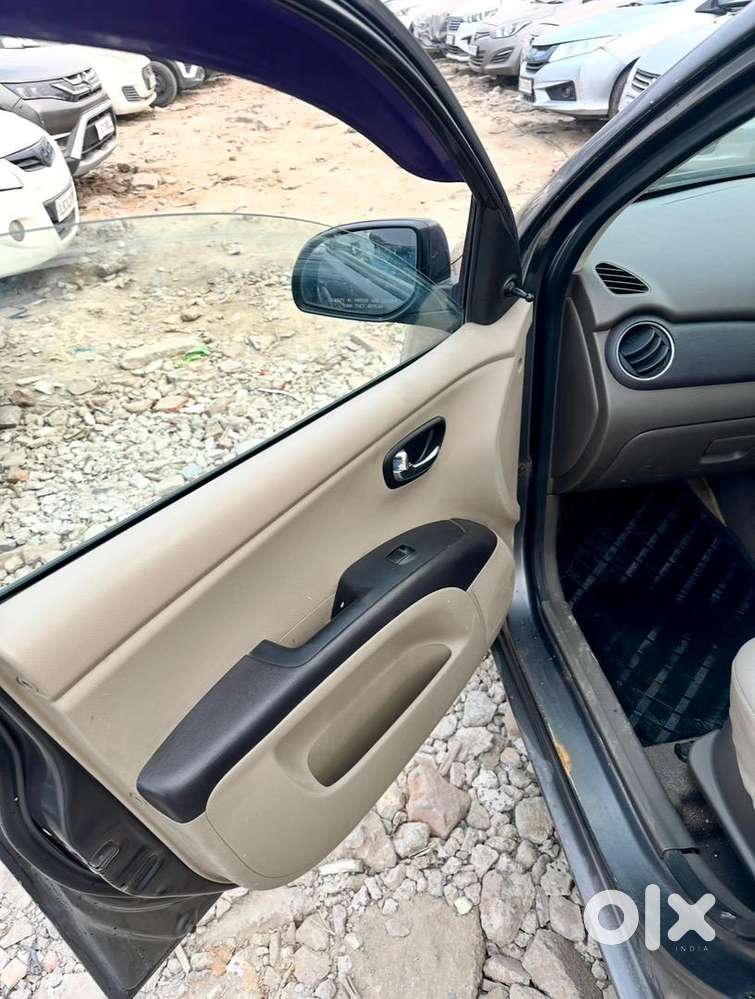2013 I10 Megna All Original Car Cng Company Fitted