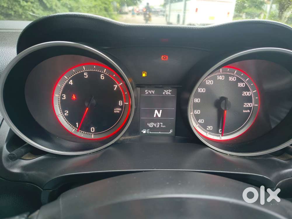 Maruti Suzuki Swift 1.2 Vxi (o), 2023, Petrol