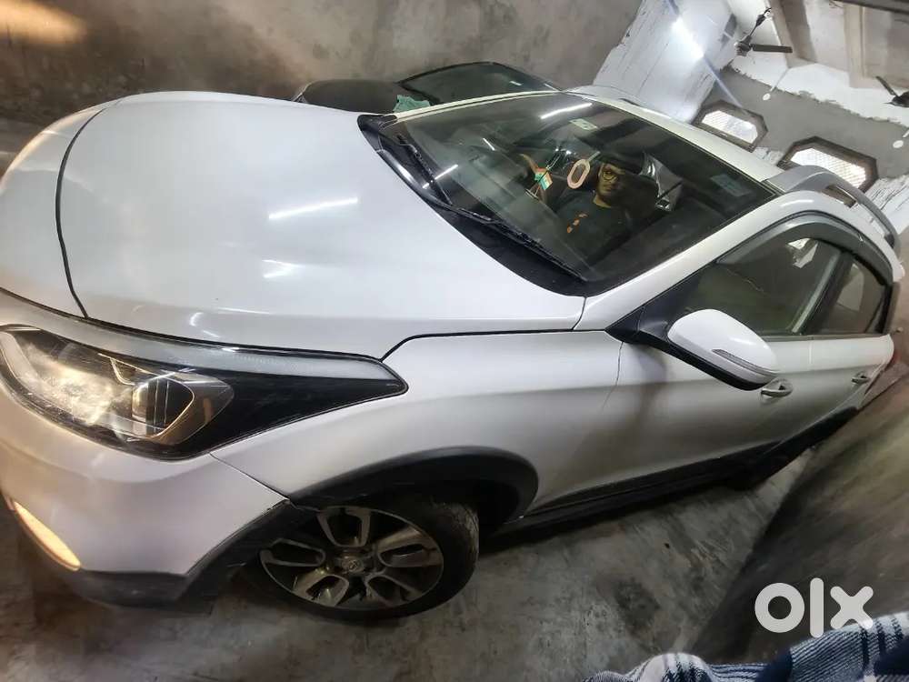 Hyundai I20 Active 2018 Petrol Well Maintained