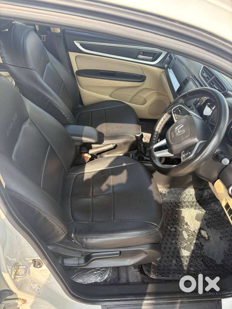 Honda Amaze 2023 Petrol 26650 Km Driven