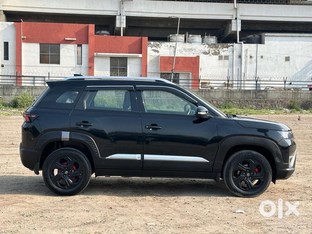 Maruti Suzuki Brezza 1.5 Zxi Smart Hybrid, 2024, Petrol