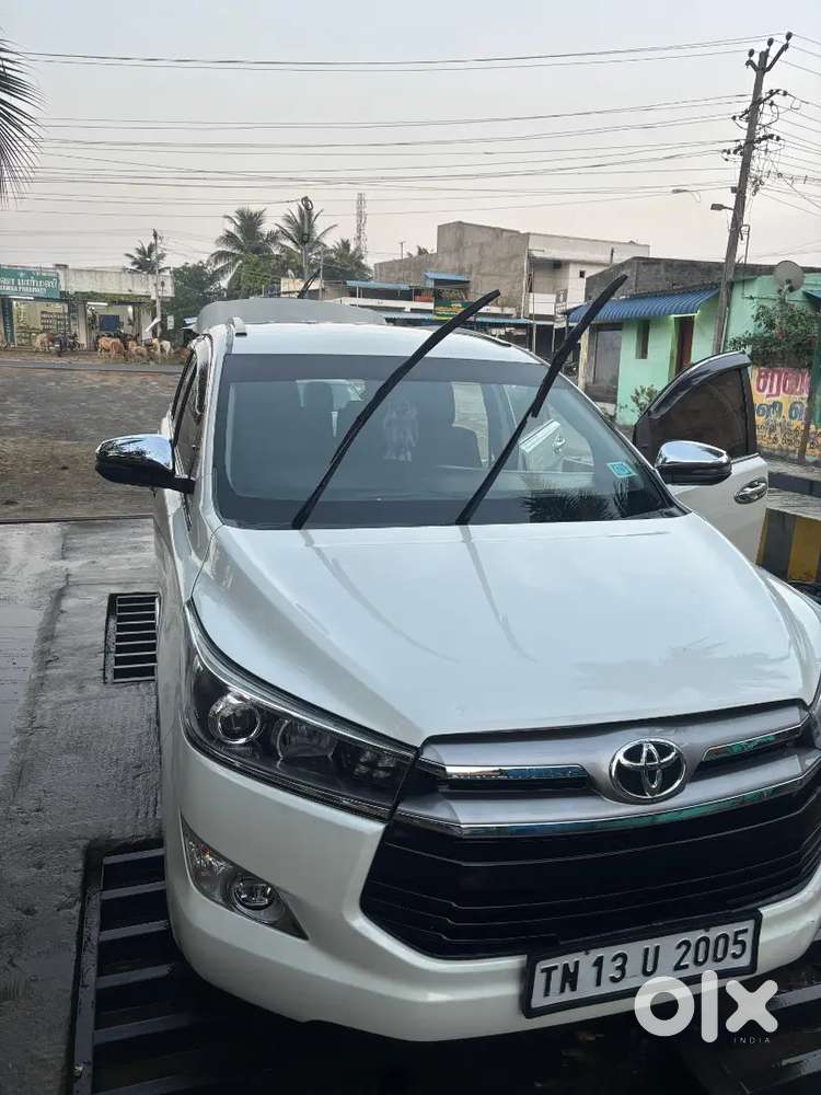 Toyota Innova Crysta 2020 Diesel 124000 Km Driven