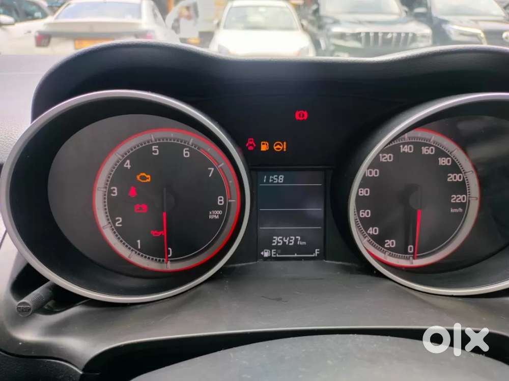 Maruti Suzuki Swift Vxi, 2023, Petrol