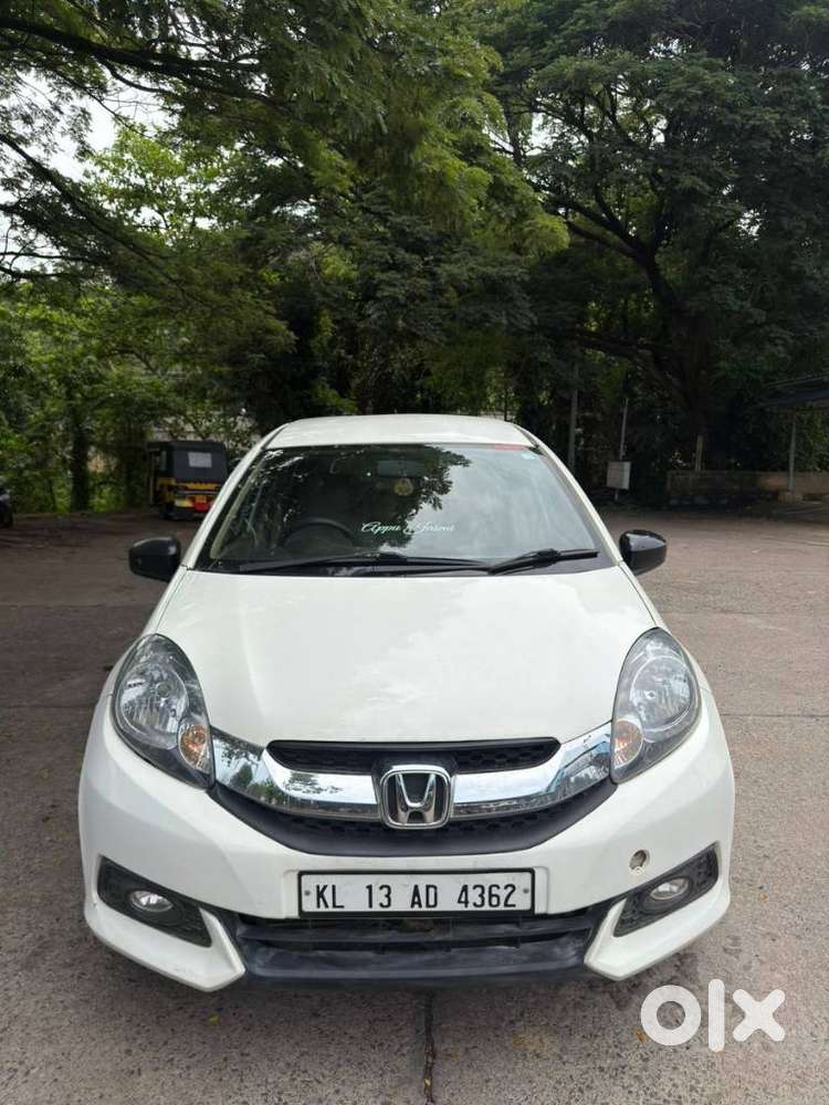 Honda Mobilio 1.5 E I-vtec Mt, 2014, Petrol