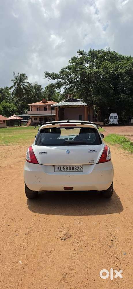 Maruti Suzuki Swift Vxi, 2013, Petrol