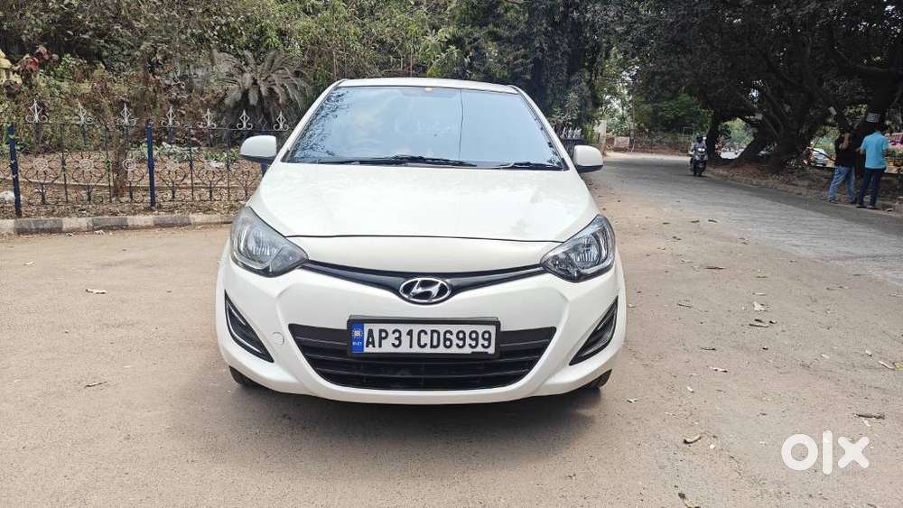 Hyundai I20 2012-2014 Magna 1.4 Crdi (diesel), 2013, Diesel