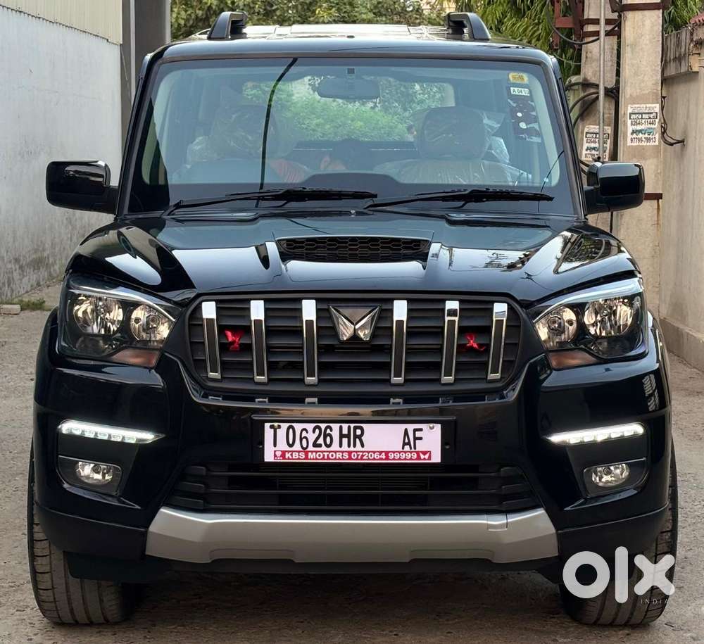 Mahindra Scorpio Classic, 2026, Diesel