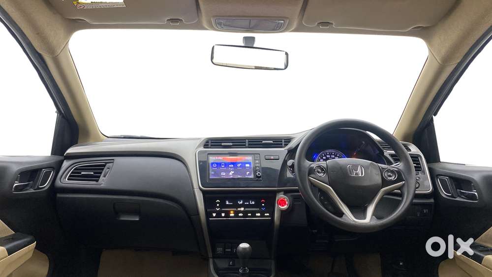 Honda City I-vtec V, 2018, Petrol