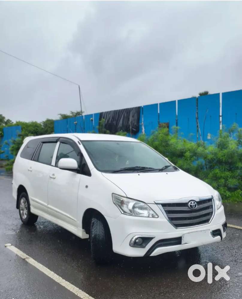 Toyota Innova 2.5 G4 2015