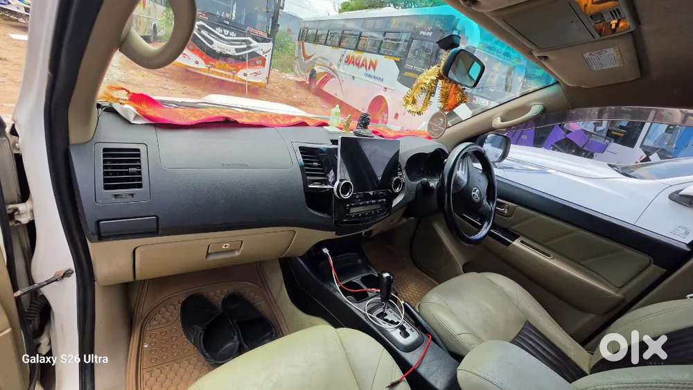 Toyota Fortuner Automatic 2016 Diesel 175000 Km Driven