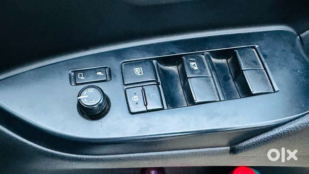 Toyota Innova Crysta 2.4 G Mt, 2019, Diesel