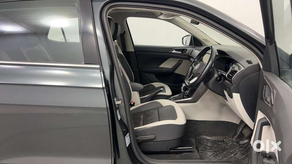 Volkswagen Taigun Topline 1.0 Tsi At (electric Seats), 2022, Petrol