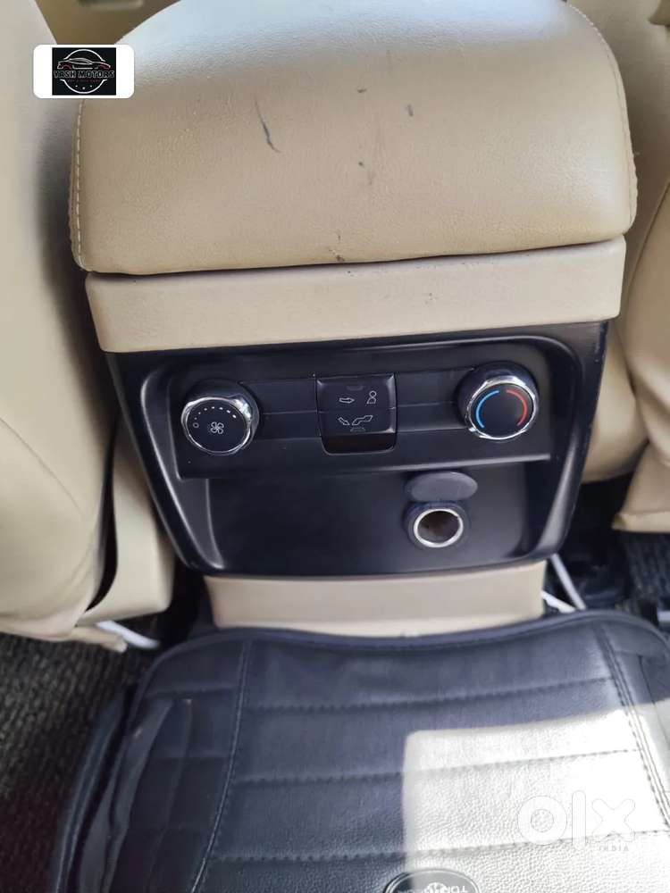 Ford Endeavour 3.2 Titanium At 4x4, 2017, Diesel