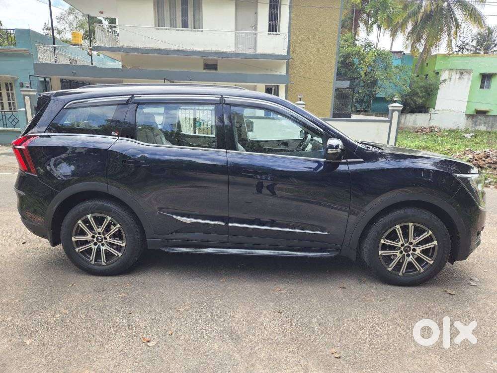 Mahindra XUV700 2.2 AX 7 Diesel MT Luxury Pack Str, 2024, Diesel