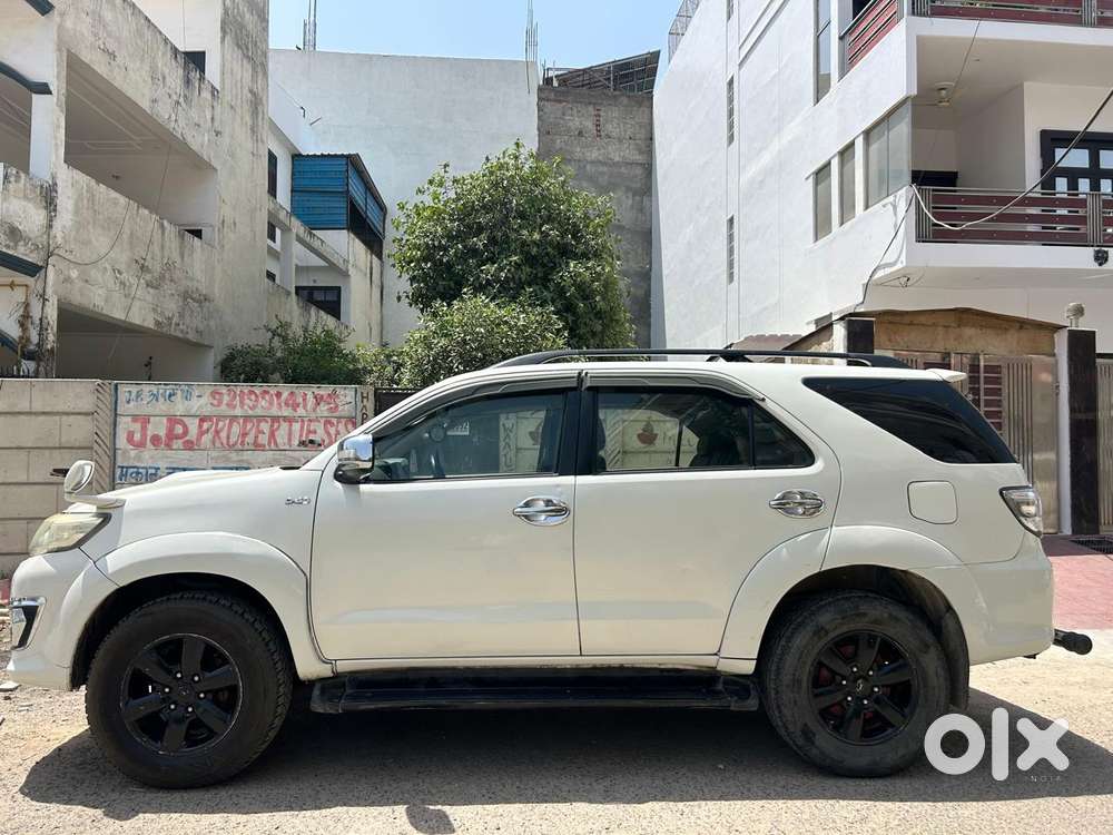 Toyota Fortuner, 2015, Diesel