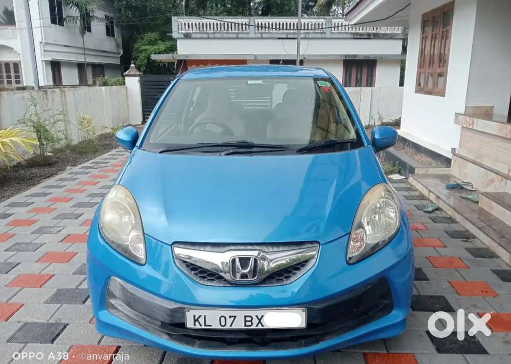 Honda Brio Petrol Manual, 2nd Owner 2013